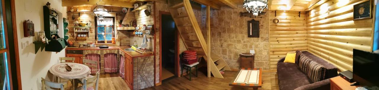 Brvnara Na Obali Reke Drine Villa Beserovina Bagian luar foto